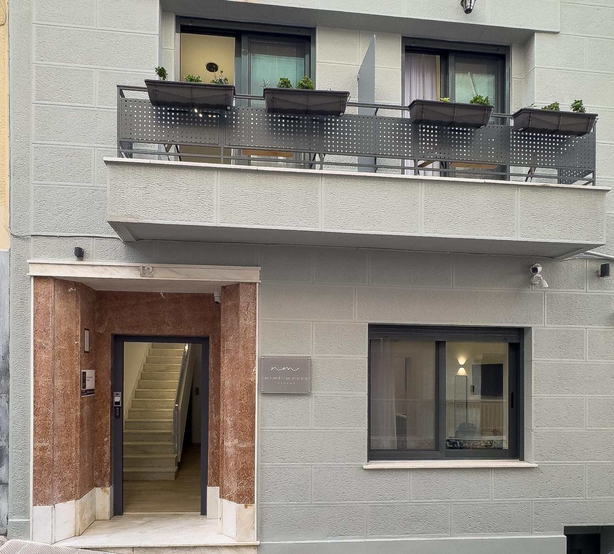 Phaedrus Living: The Nine Muses Clio Apartment Athens Luaran gambar